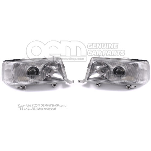 Eredeti Audi RS2 fényszórókészlet 895941030N + 895941029N OEM01455316