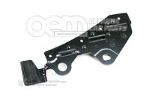 Adapter szárny 4K0821215 (1)