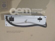 CD lejátszó 1J0057119D (2)