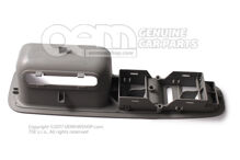 Fogantyú kagyló kristályszürke 7L6867157E 6C3 (1)