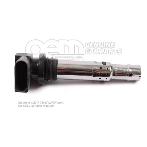 Gyújtótekercs gyújtógyertya csatlakozóval Volkswagen Polo/Derby/Vento 036905715H