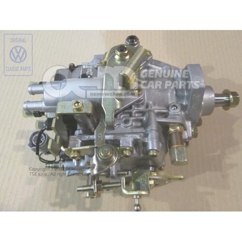 Befecskendező szivattyú Volkswagen Taro J52 J221005B320