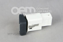 Kapcsoló az elektronikus stabilizáló programhoz -ESP- soul (fekete) 8E1927134B 5PR (1)