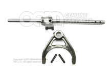 Kiválasztó tengely választóvillával 086311820B (1)