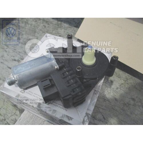 Ablakszabályzó motor 8D0959802G