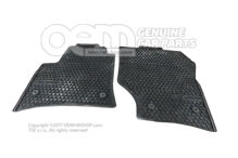 1 garnitúra lábszőnyeg (gumi) fekete Volkswagen Touareg 7L 7L1061501  041