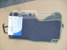 padlószőnyegek 7D1061225E GLD