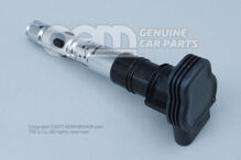 Gyújtótekercs gyújtógyertya csatlakozóval 077905115AA