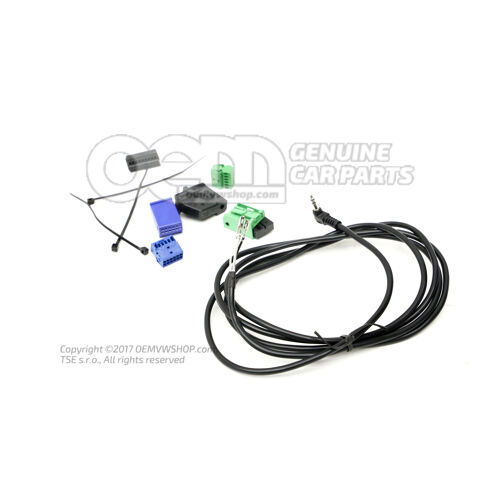 Vezetékkészlet adapter AUX-IN aljzathoz 000051444N