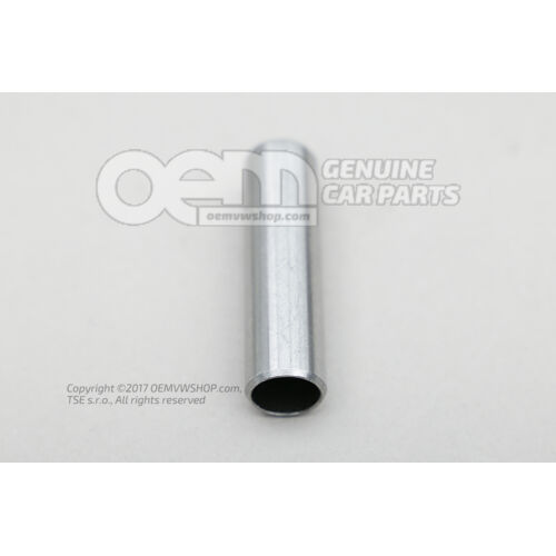 Ujj 03C103825A