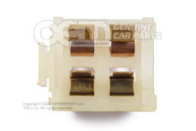 biztosítószekrény 171937501 (1)