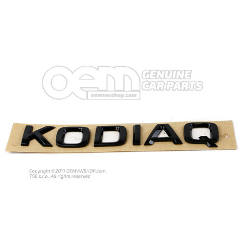 Fekete felirat 565853687H 041