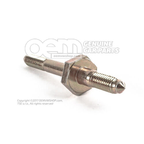 Stud 028260821A