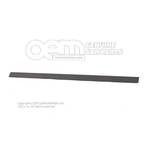 Az ajtó burkolata alapozott 8P4853960G GRU