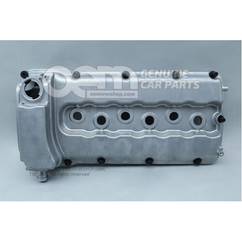 Hengerfej burkolat 022103429AA