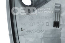 Fedél 7N0837349D (2)