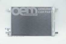 A/c kondenzátor folyadék tartállyal 5WA816411A