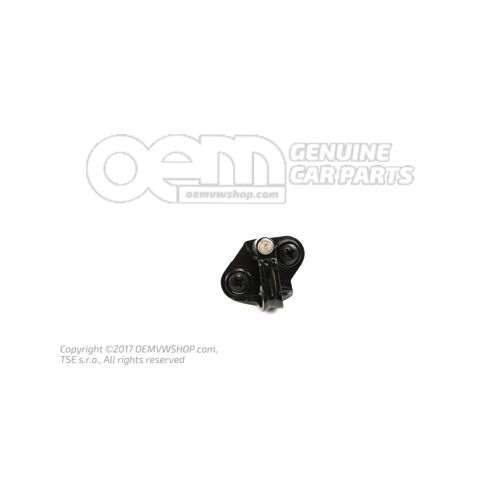 Lock csatár 7D0837767D