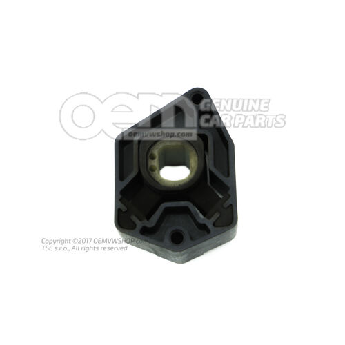 Zárójel 5J0121367A