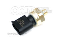 Alacsony nyomás érzékelő 06E906051K