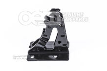 Központi rögzítés osztott háttámlához 8K0886177