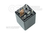 Izzítógyertya vezérlőegység 038911253 (1)