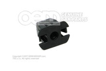 Csipesz 8K0837199 (2)