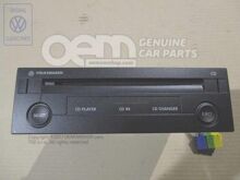 CD lejátszó 1J0057119D (1)