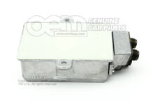 kapcsoló 049905351A (1)