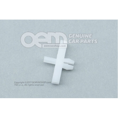 Clip a formázáshoz 447853674C