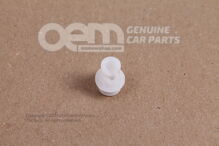 Csipesz 7H0827310 (1)