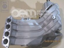 elosztó 037133203F (1)