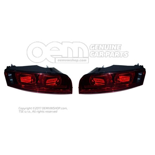 Hátsó lámpák fekete GT (V10) 420945095F 420945096F OEM01455284