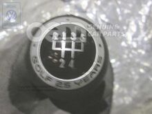 Sebességváltó gomb csomagtartóval a sebességváltó karhoz (bőr) fekete/kék 1J0711113ARLBG (2)