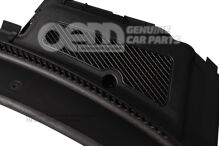 Vízterelő szatén fekete 8D1819402  01C (1)