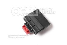 Lapos érintkezőház érintkezőreteszelő mechanizmussal csatlakozó darab kapcsoló deréktámasz beállításához 1S0972706