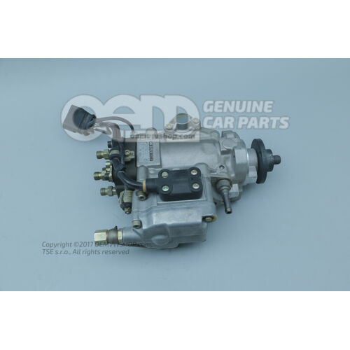 Befecskendező szivattyú 038130107B