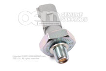 Olajnyomás kapcsoló mérete M10X 038919081P