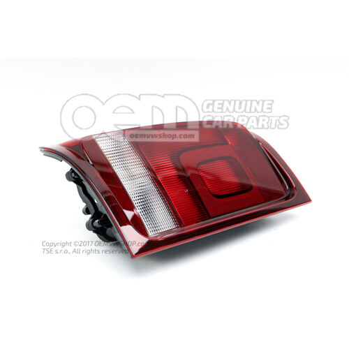 Hátsó lámpák tolatólámpával 2H2945095P