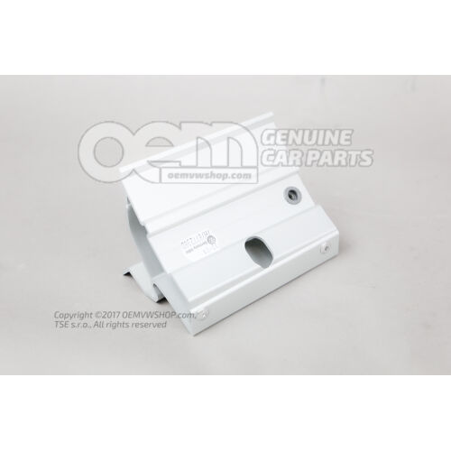 Adapter Szálcsiszolt alumínium 7H7877238D 8Q8