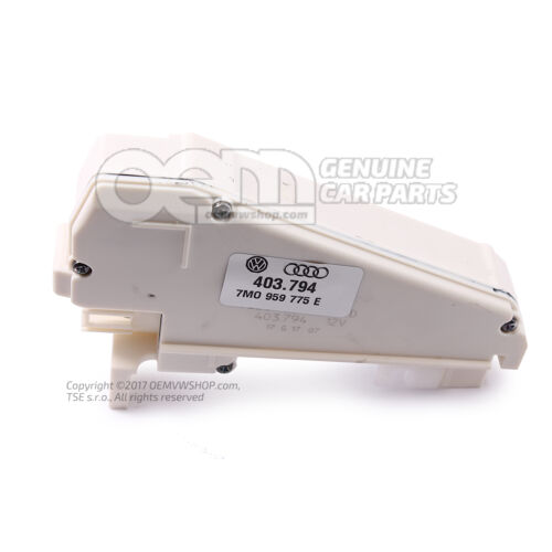Ajtózár működtető motor 7M0959775E