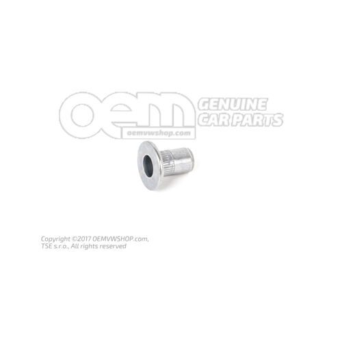 Szegecses sapka anya WHT004907