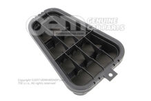 Szellőző burkolat 8E0819181