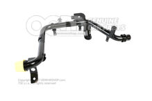 Hűtőfolyadék cső 038121065BH (1)