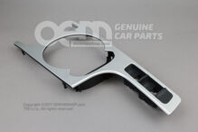 Alumínium csiszolt ezüst díszítéssel 8J1863916J 1NK