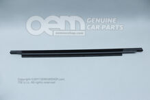 Ablakrés tömítés burkolattal, alumínium-matt 8V5853764E 1L1 (1)