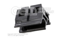 Zárójel 1J0121093H (1)