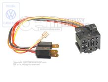 Kábelköteg-adapter üzemanyag-szivattyú reléhez 171971761B