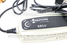 Akkumulátortöltő 420093050C (1)