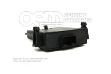 Diagnosztikai interfész adatbuszhoz (átjáró) 7N0907530AKZ05 (2)